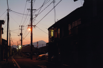【作品名】大山の見える町 撮影者:山田 昌幸 様 夢街道ルネサンス認定地区名:境往来(鳥取県米子市立町)